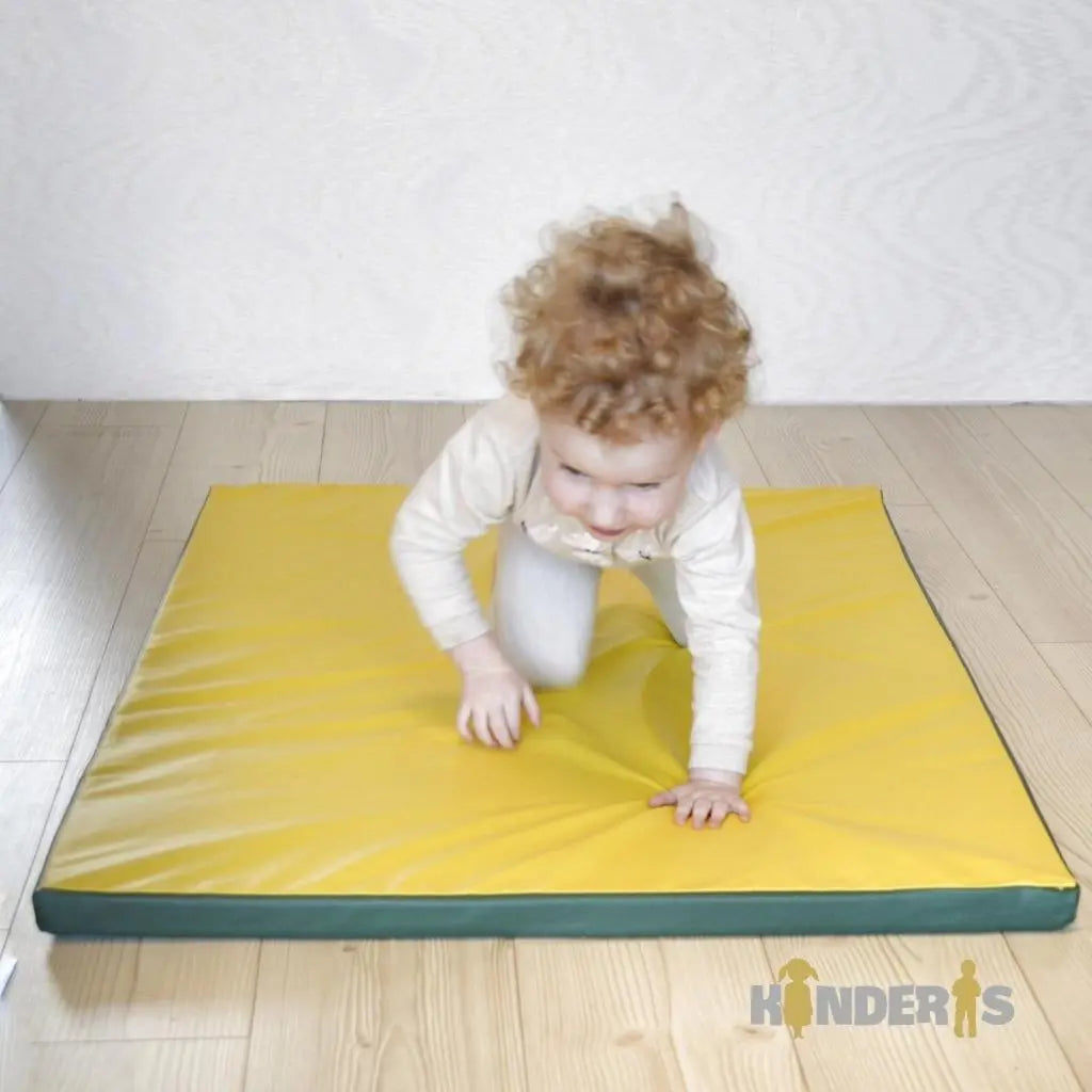 GIMNASTIKOS ČIUŽINYS 120X120X4-0