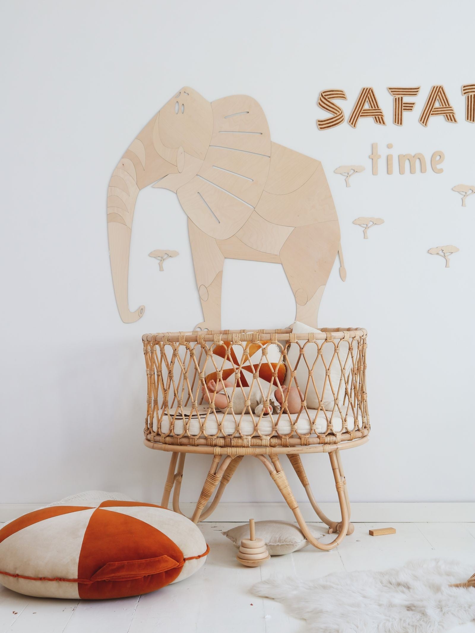 Safari Elephant – Wooden Wall Decoration