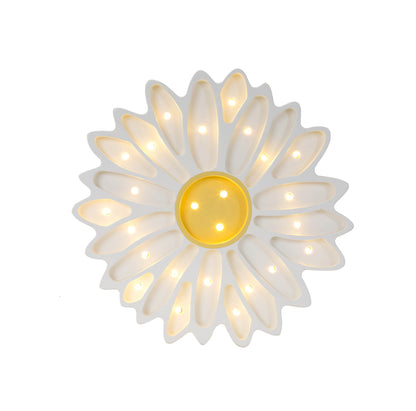 Little Lights Daisy Lamp